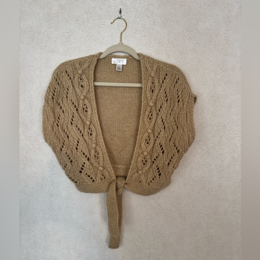 Ann Taylor Loft Short Tie Front Knit Top Size Medium